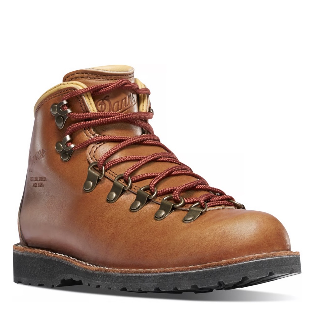 Danner Women’s Mountain Pass Rio
